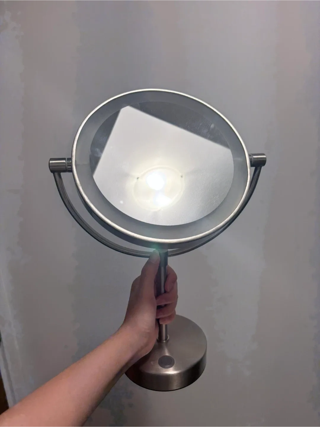 IKEA KAITUM Mirror with Integrated Lighting, 20 cm image indicator(2)