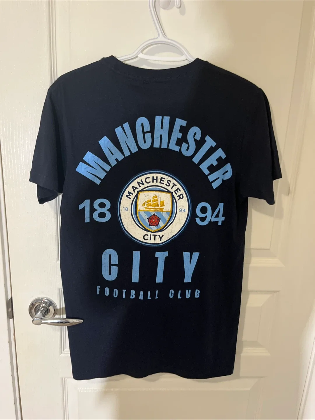 Manchester City Official Tee – New with Tag image indicator(2)
