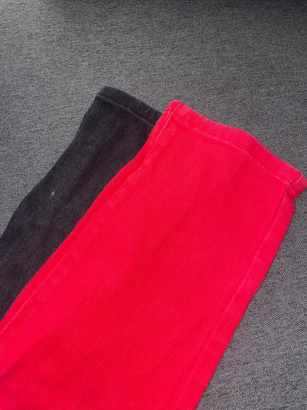 Men’s’ Red & Black Split Jeans - photo 2
