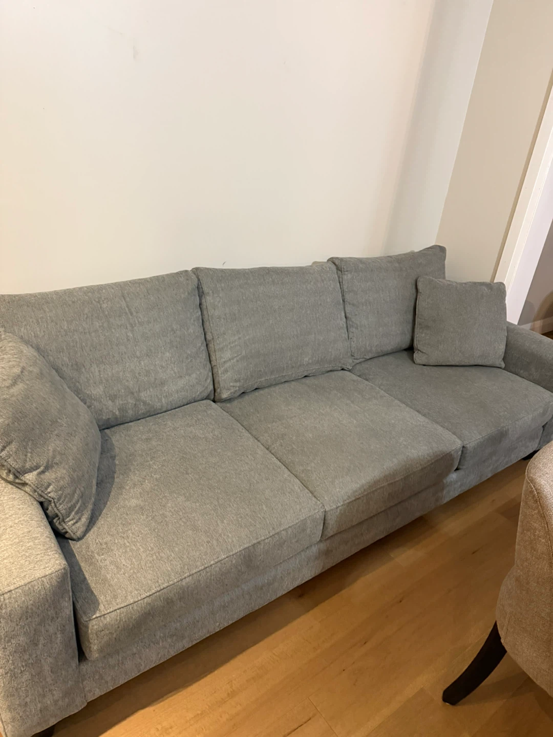 Couch, Sofa Urban Barn - photo 2