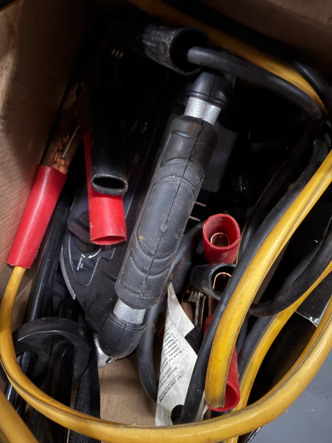 MotoMaster Eliminator Battery Booster Pack with Air Compressor - photo 2