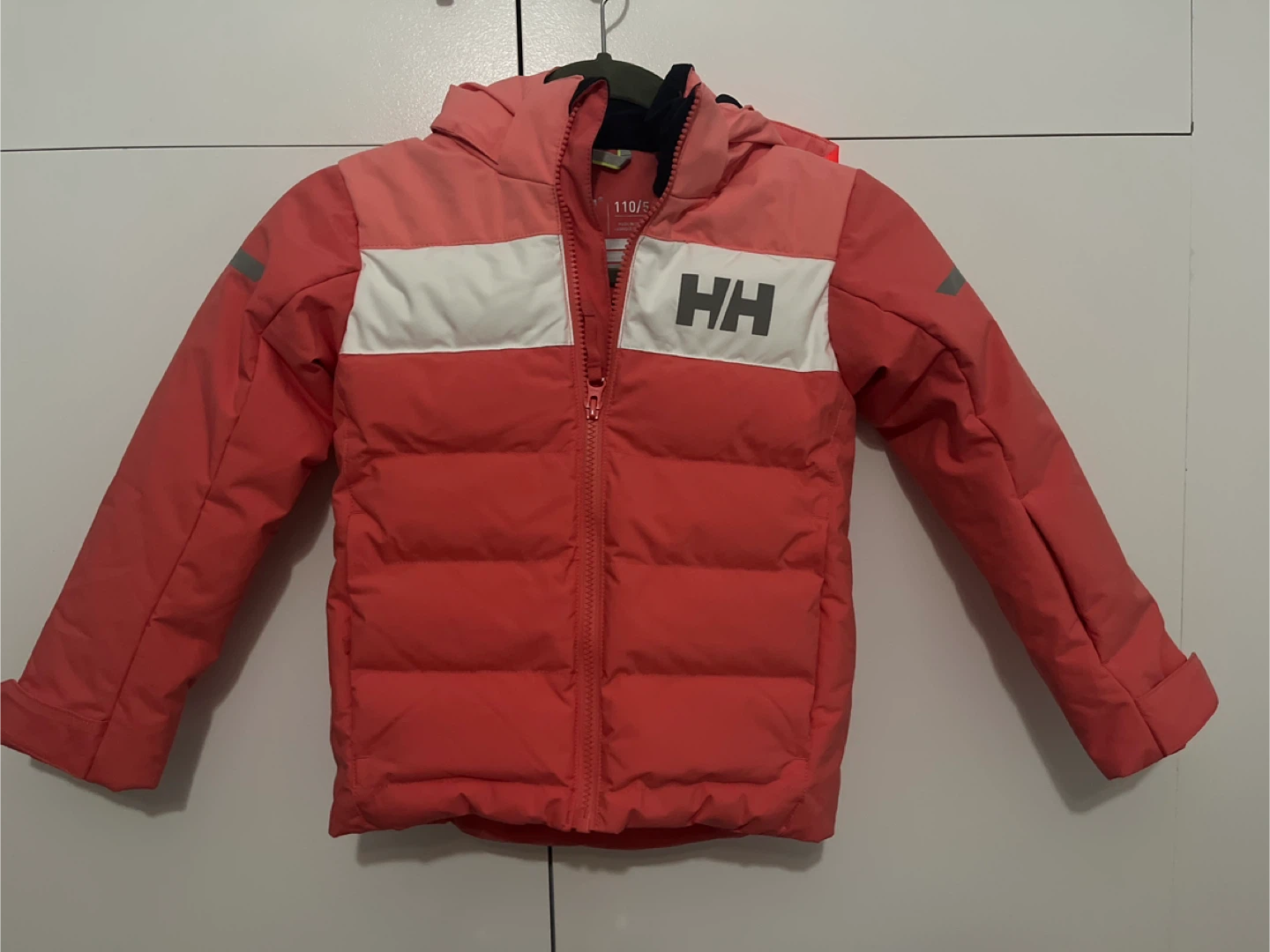 BRAND NEW CORAL Helly Hansen Kids Puffer Jacket - Size 110/5