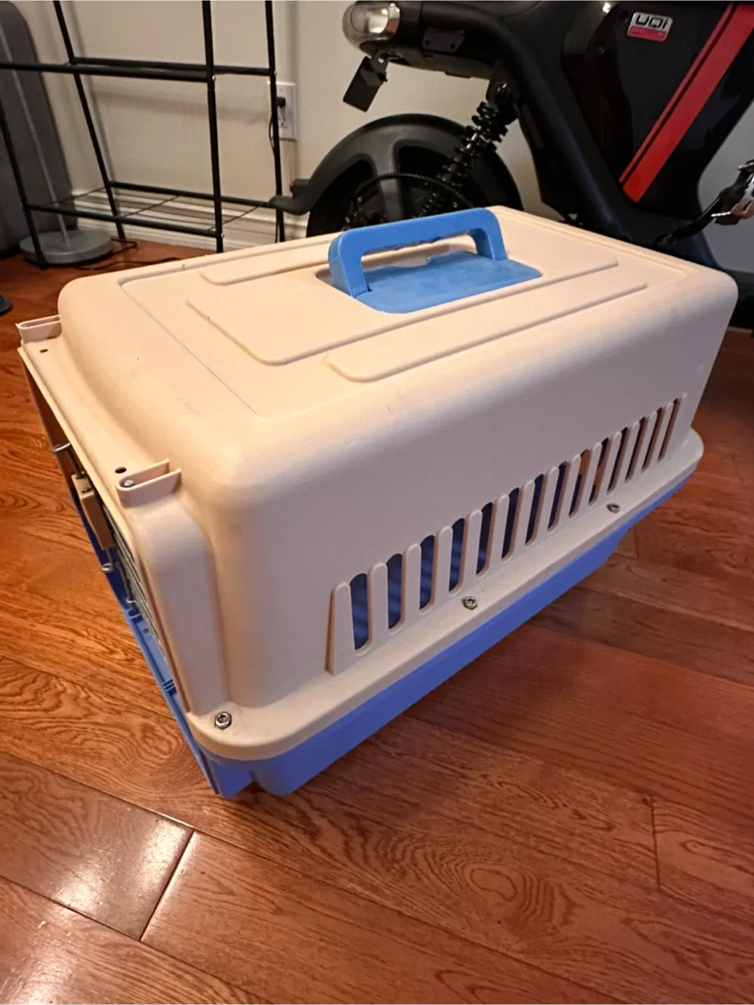 Petmate Sky Kennel Pet Carrier