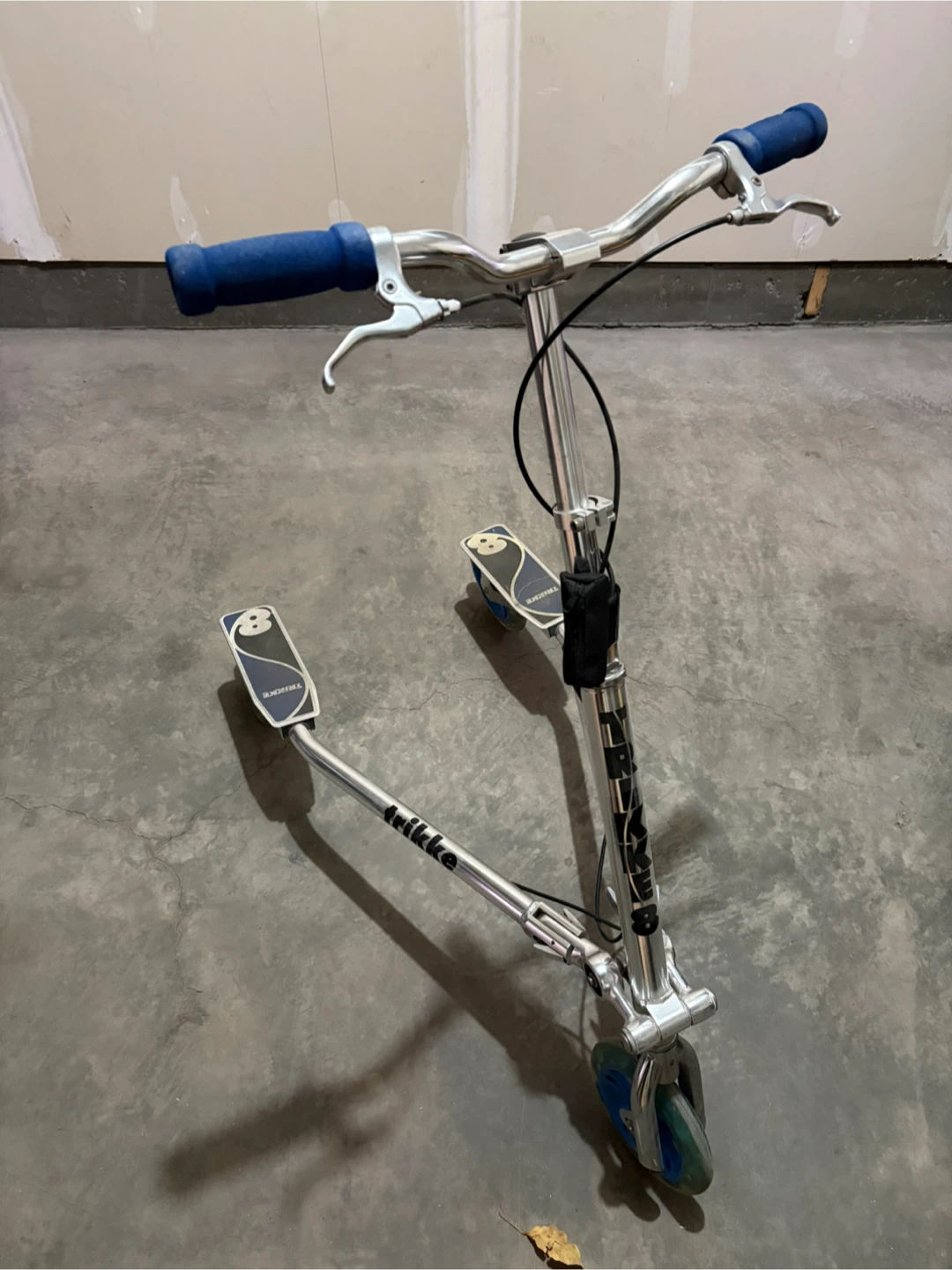 Trikke 8 Scooter