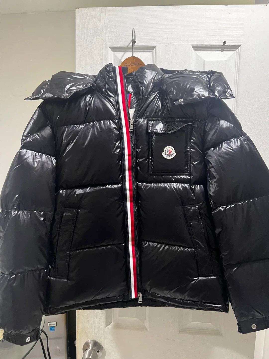 Moncler Puffer Jakcet image indicator(2)