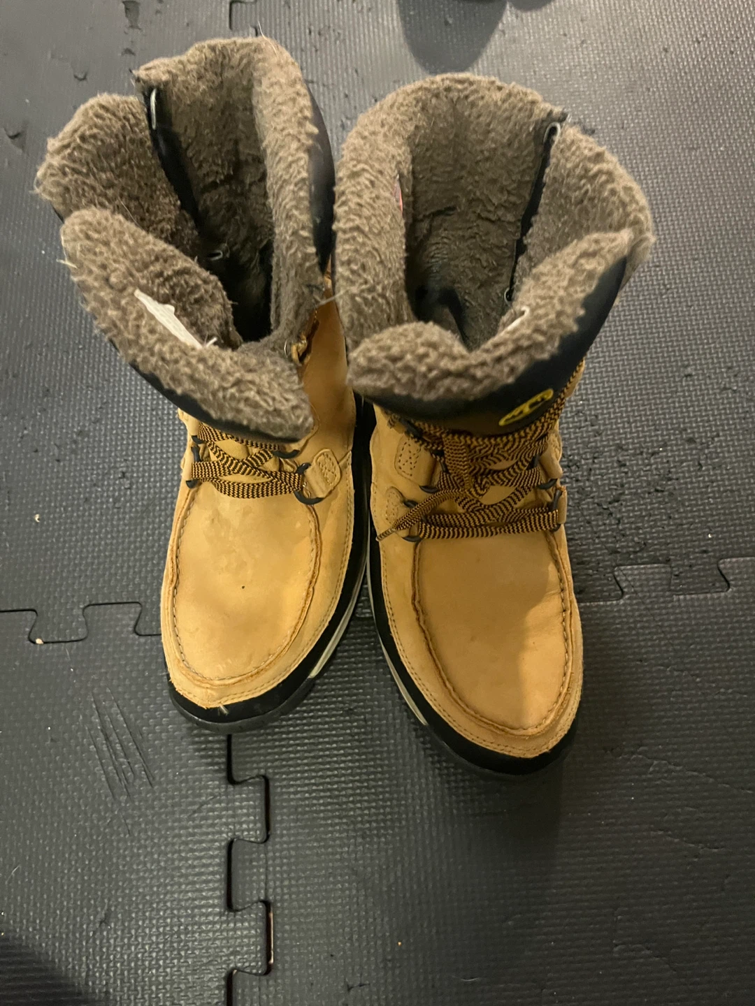Timberland winter boots size 6.5
