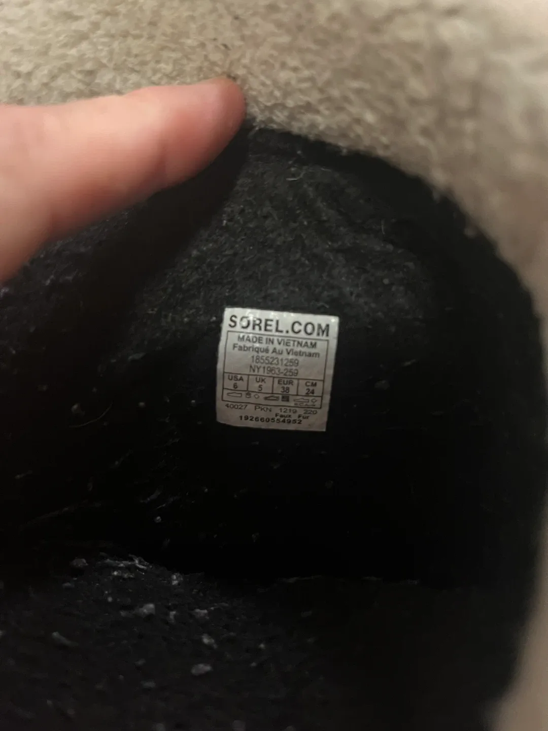 Sorel size 6 Winter Boots image indicator(3)