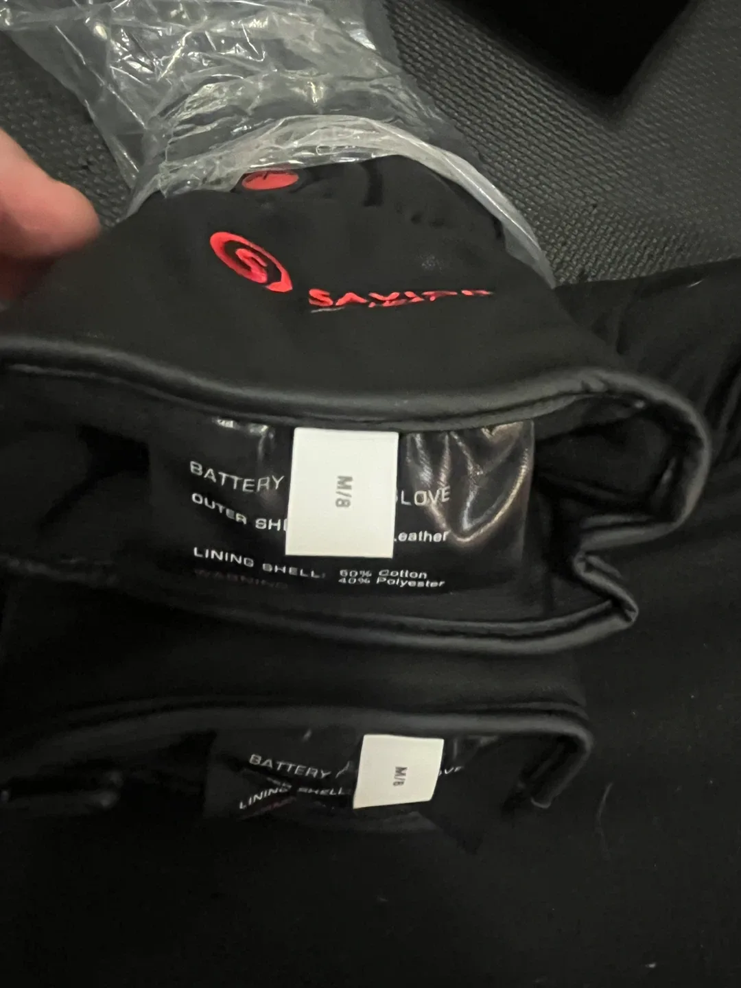 Savior Heat Heated Gloves, Size M/8 image indicator(4)