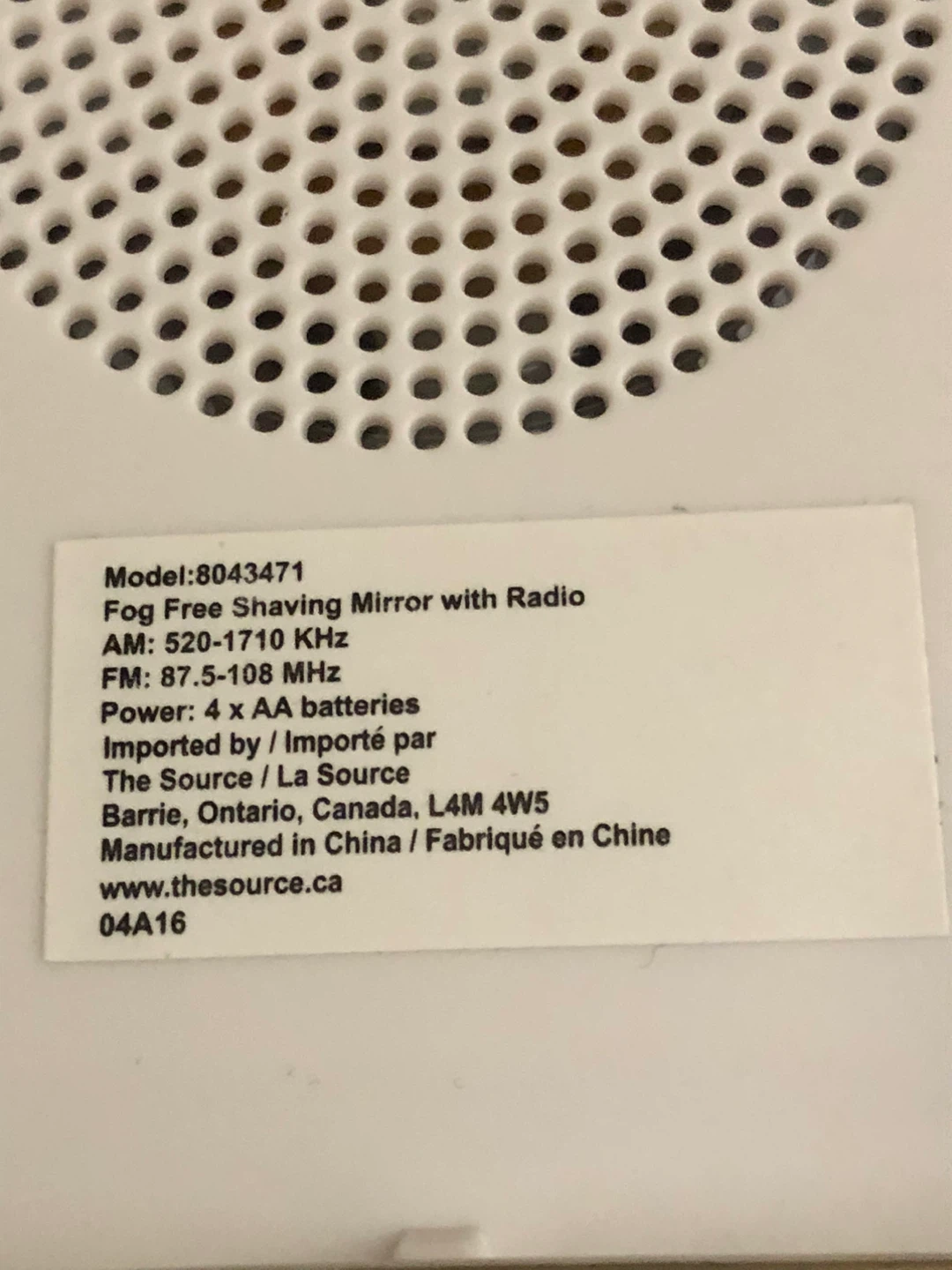 Gadgetree Fog Free Shaving Mirror with Radio - Like New! - photo 3