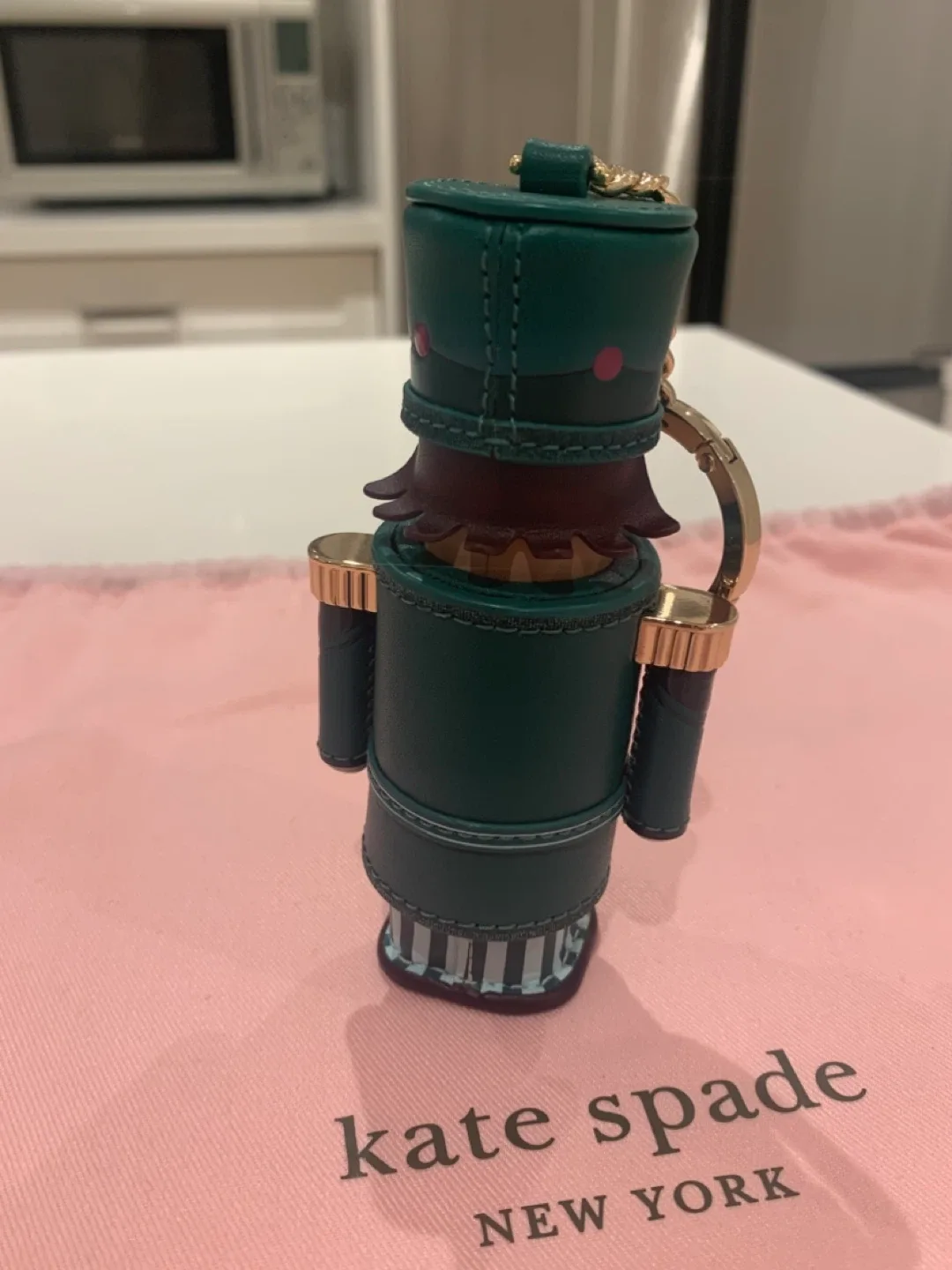 🎄New Kate Spade Nutcracker Keychain Bag Charm 🎄 image indicator(4)