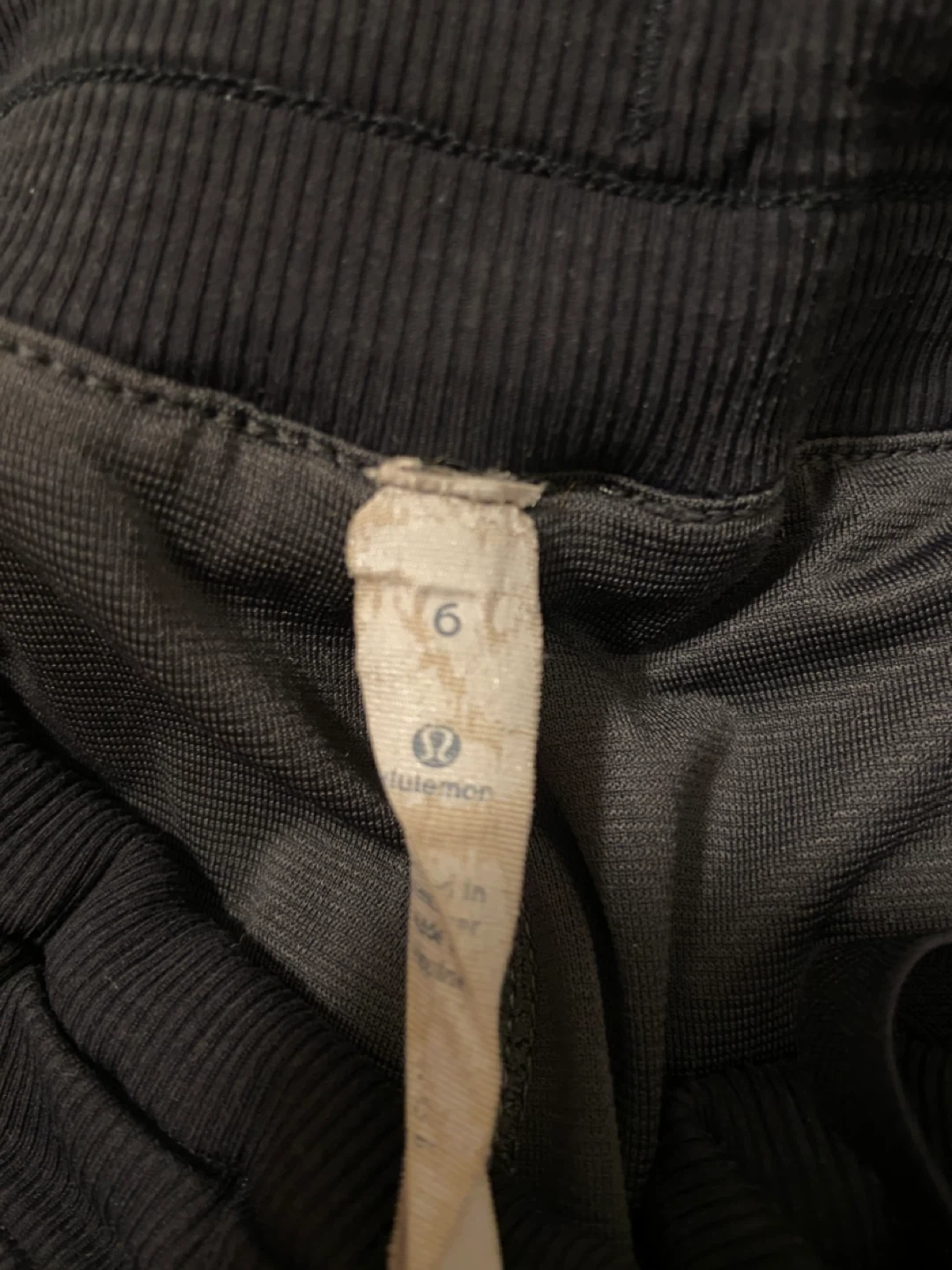 Lululemon Black Dance Studio Lined Pants Size 6 - photo 3