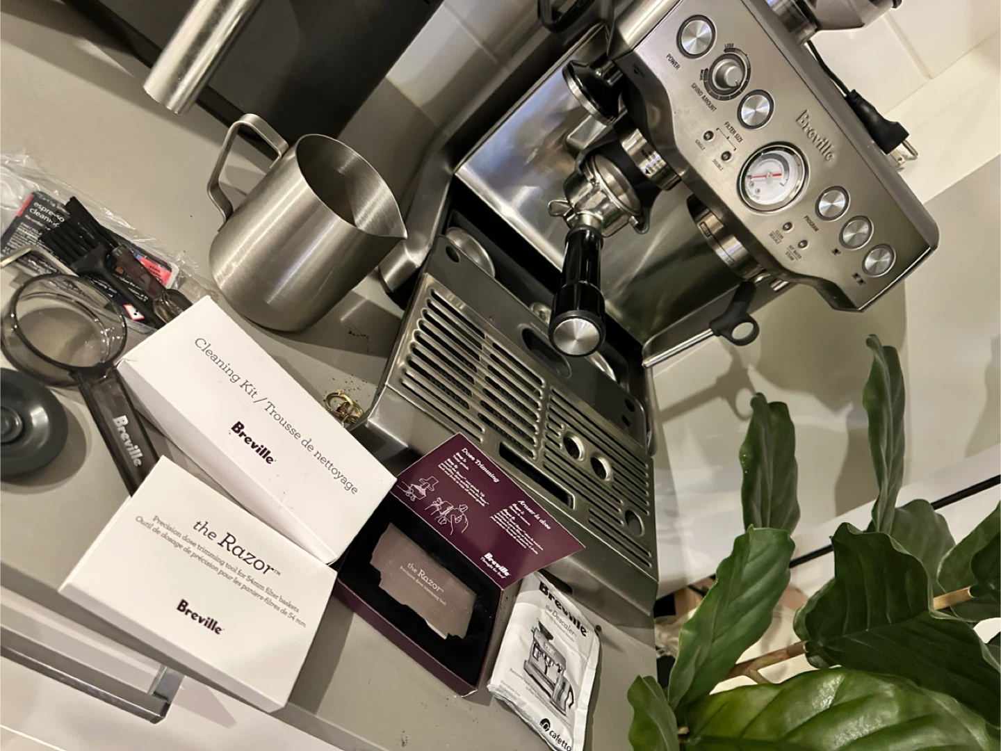 Breville Barista Express Espresso Machine - photo 4