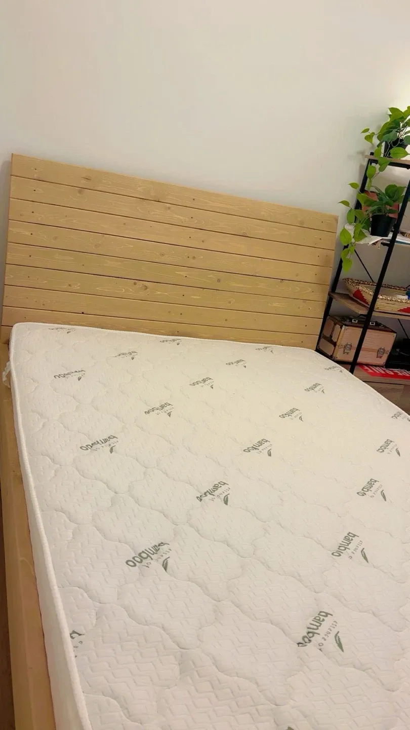 Brand new Double bed Wooden frame and  Bamboo Essence Mattress image indicator(4)