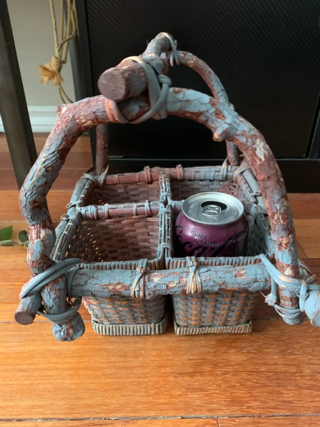 Rustic Wicker Basket 🥕 image indicator(4)