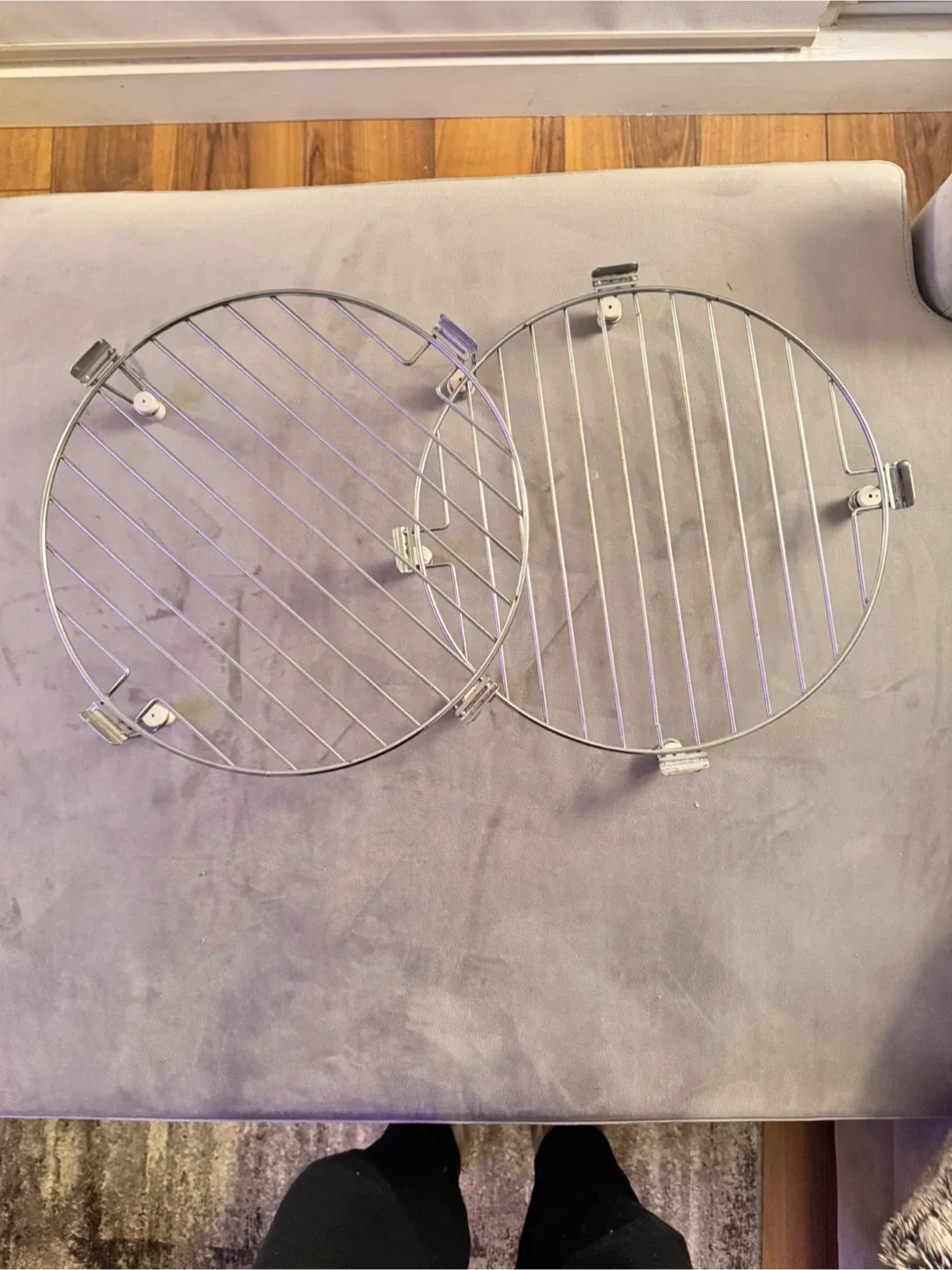 Two Round Stainless Microwave Baking Racks image indicator(5)