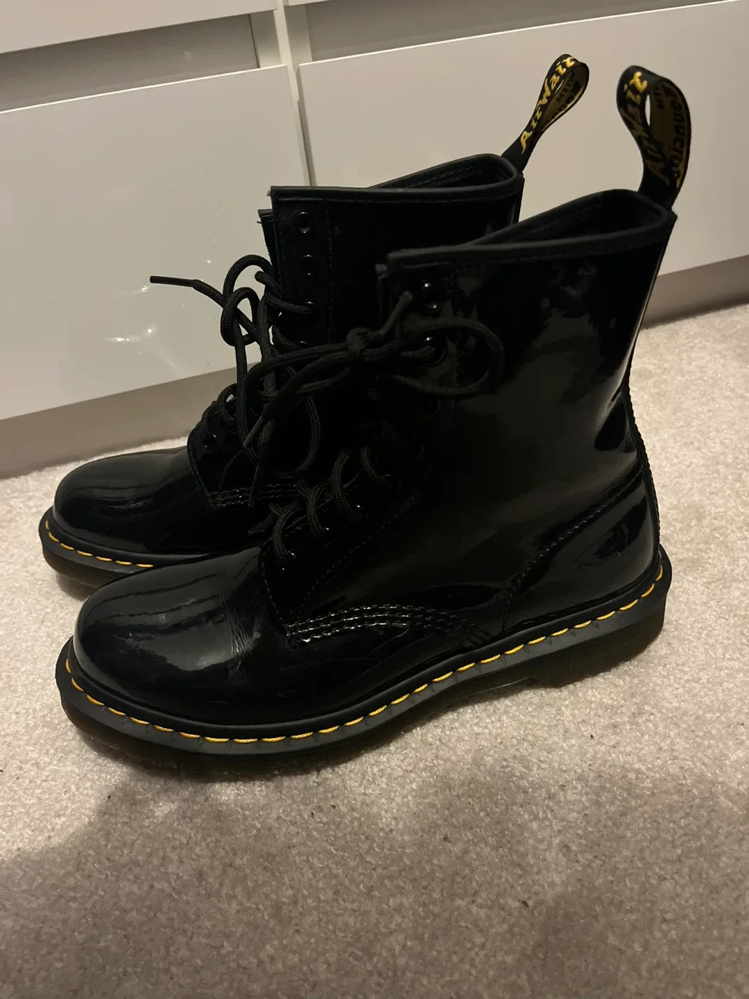 Dr. Martens 1460 Patent Leather Boots size 9 image indicator(3)