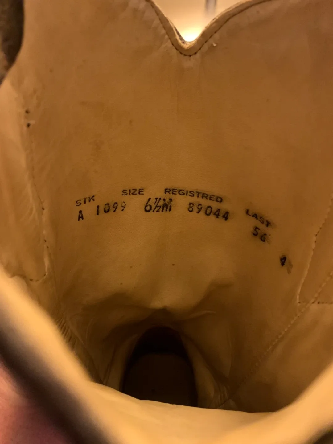 Corral Vintage Cowboy Boots - Size 6.5 image indicator(5)