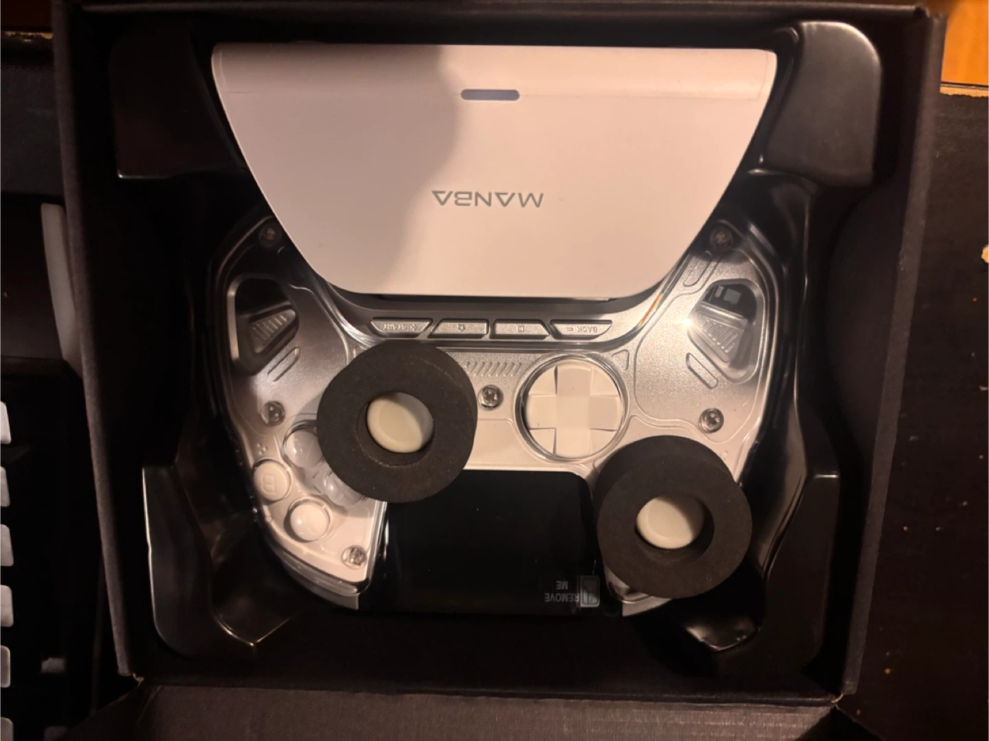 Manba One Full Color Interactive Screen Gaming Controller - photo 2