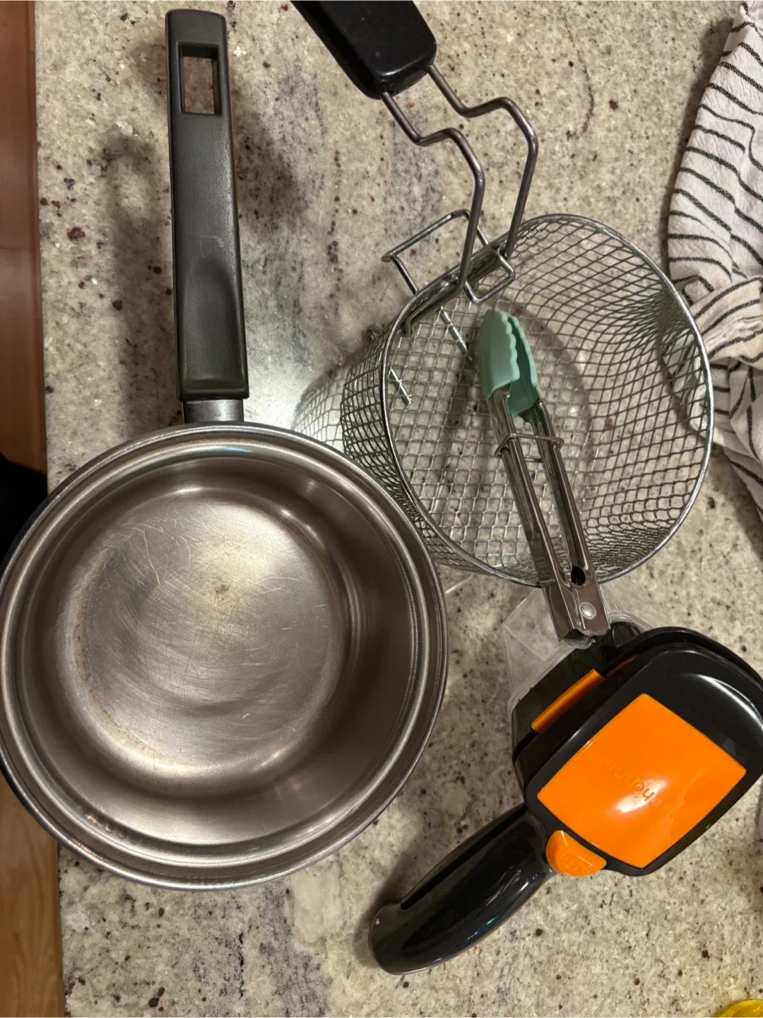 Vegetable Cutter, small pot, noodle basket thumbnail