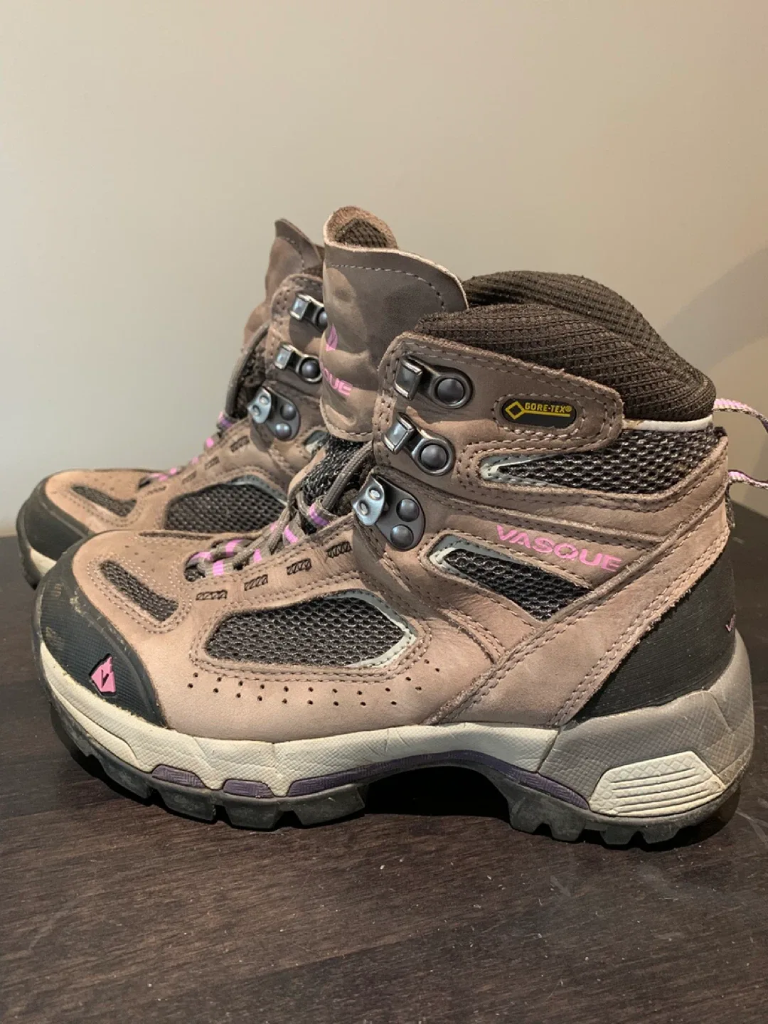 Vasque Women’s Hiking Boots - Women's size 6 image indicator(4)