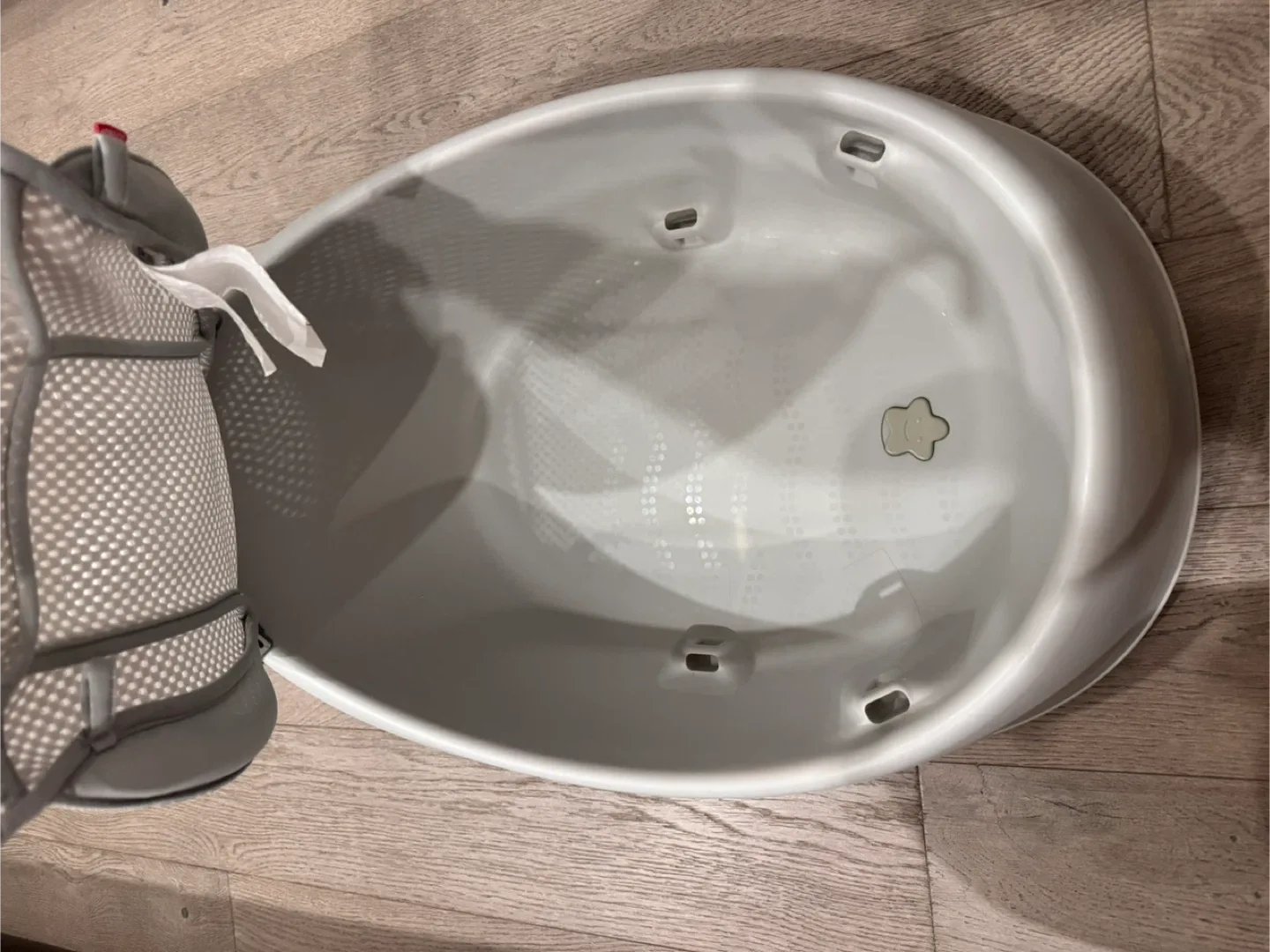 Skip Hop Moby Baby Bathtub