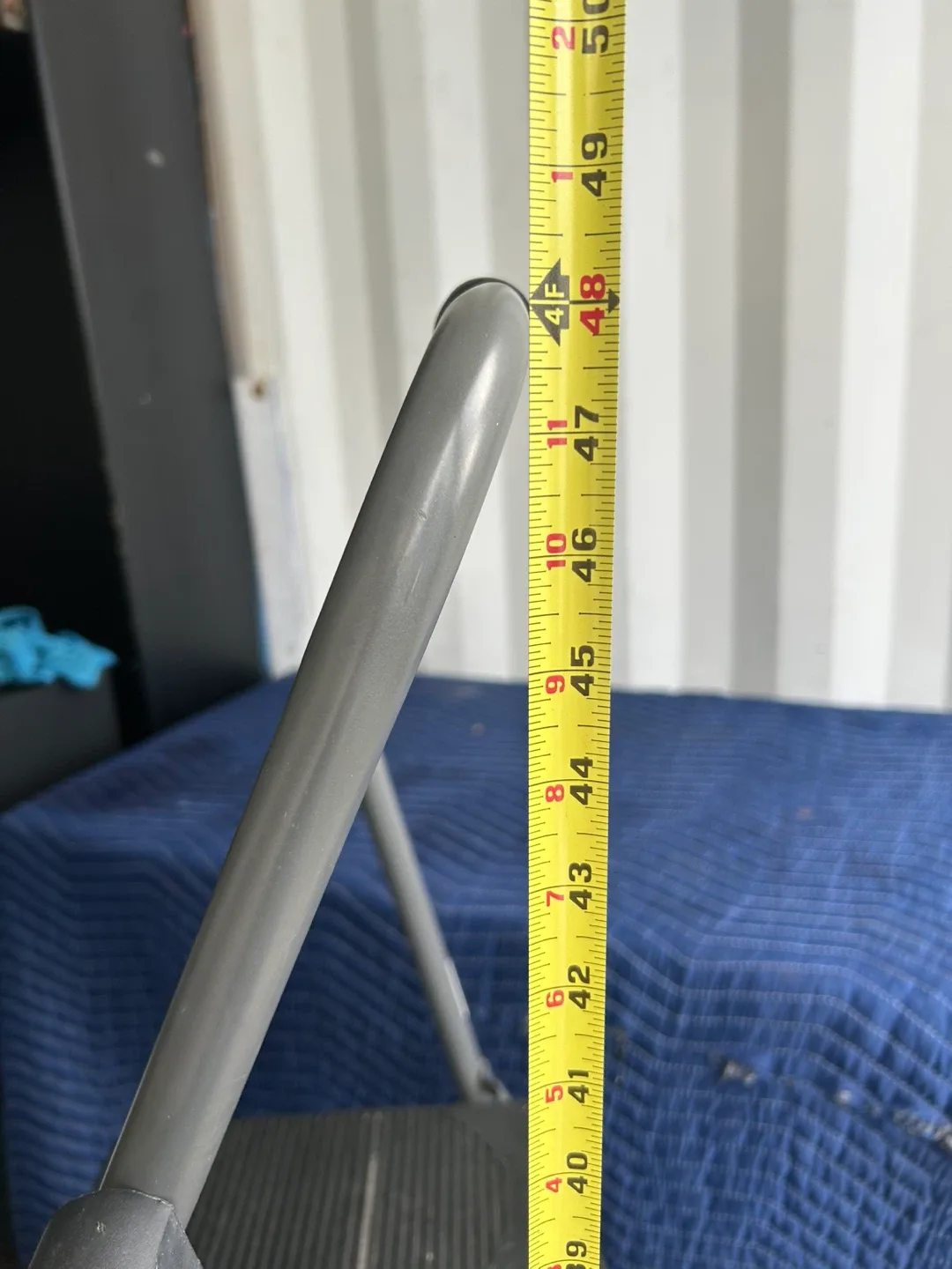 Cosco 3-Step Lightweight Ladder image indicator(6)