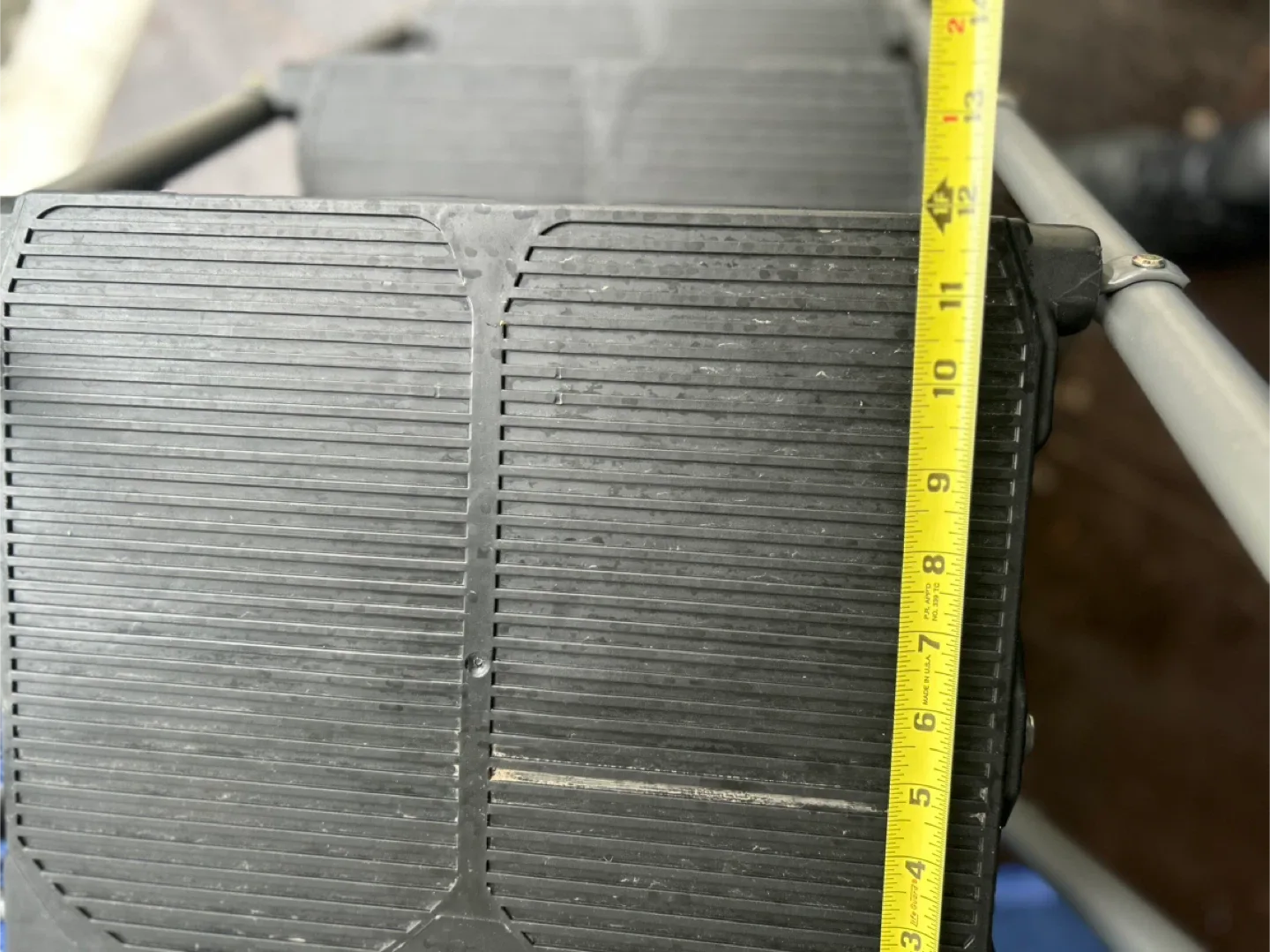 Cosco 3-Step Lightweight Ladder image indicator(10)