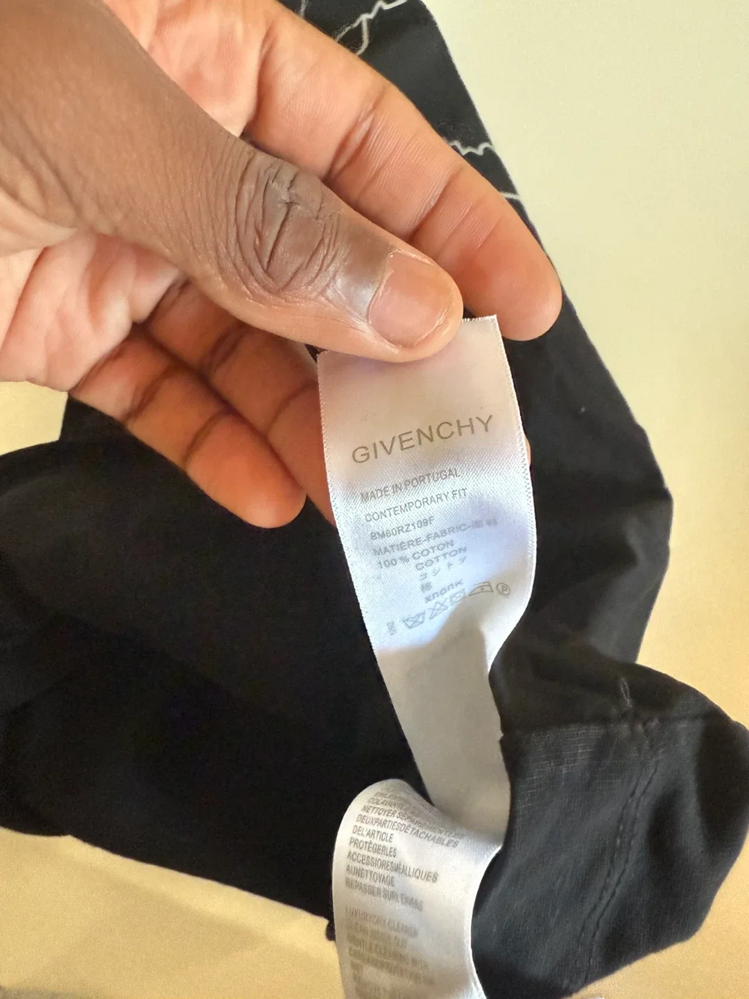 Givenchy Black Lightning Graphic Tee image indicator(5)