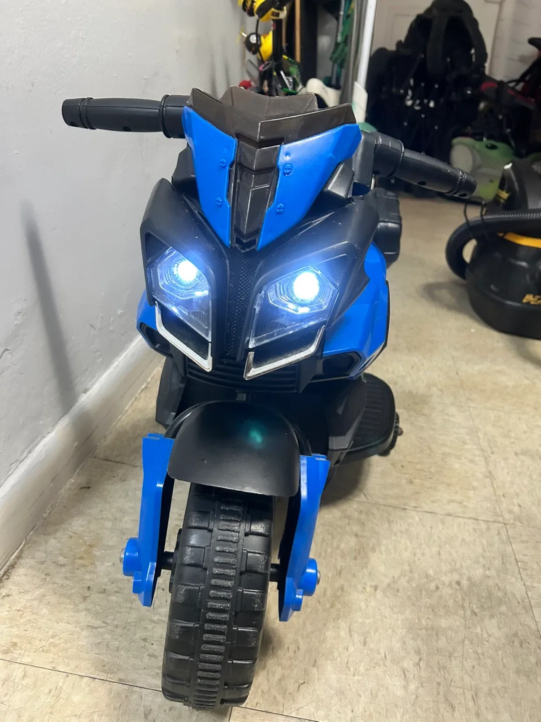 Aosom Kids Ride-On Motorcycle - Blue image indicator(2)