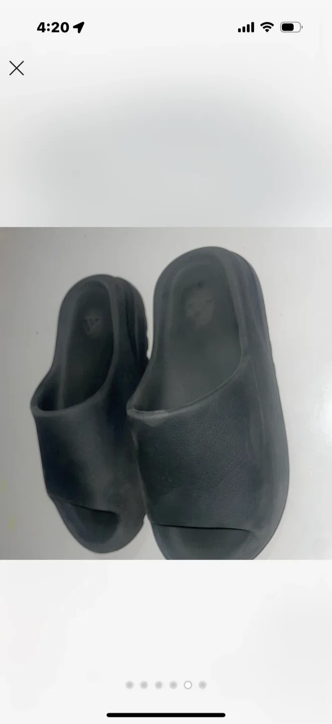 Adidas Slides image indicator(4)