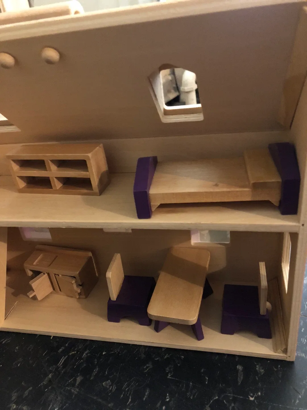 Melissa & Doug Fold & Go Wooden Dollhouse image indicator(5)