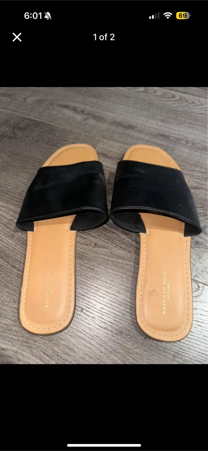 American Eagle Black Slides - Size 9