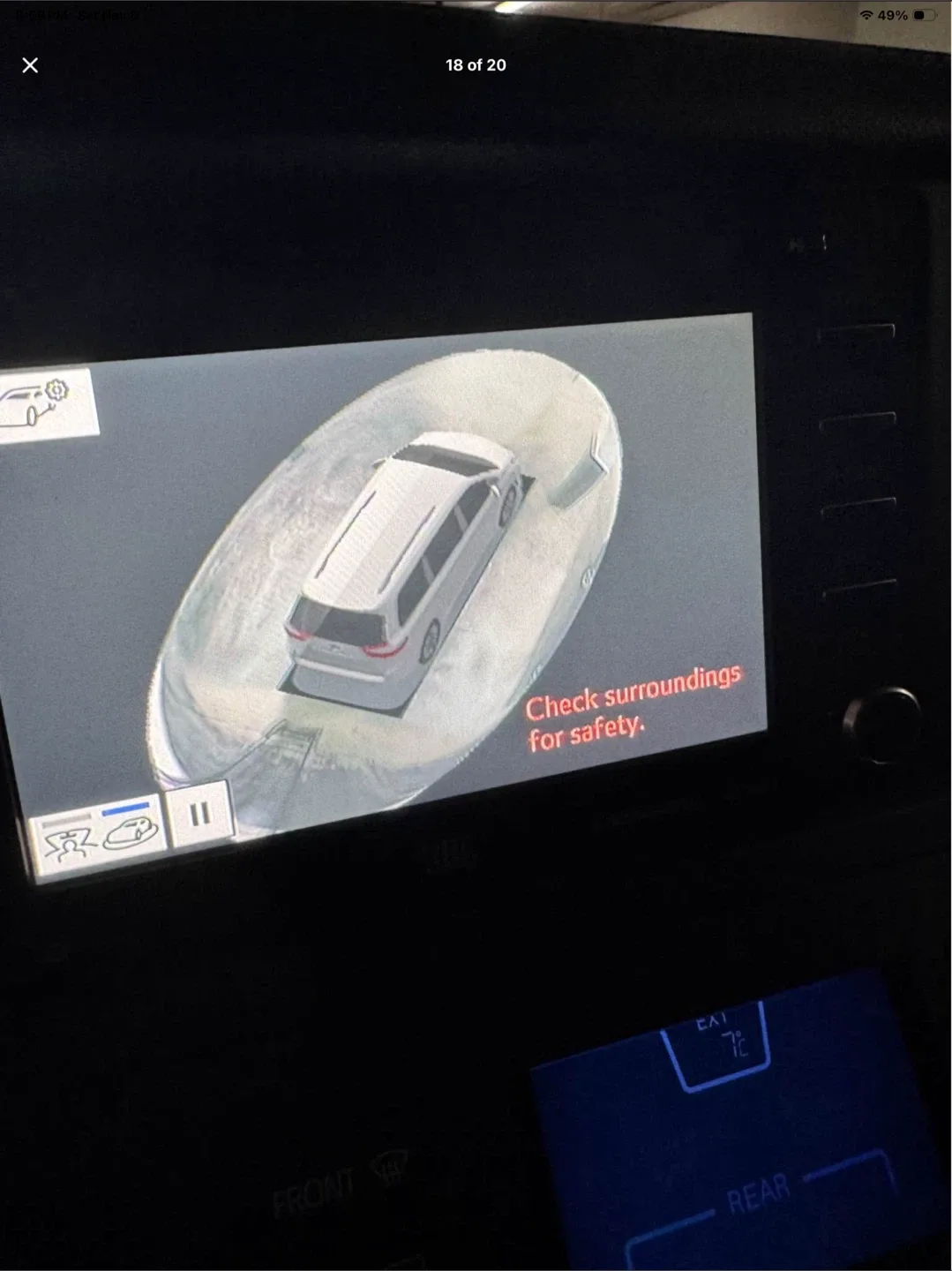 2018 Toyota Sienna image indicator(6)