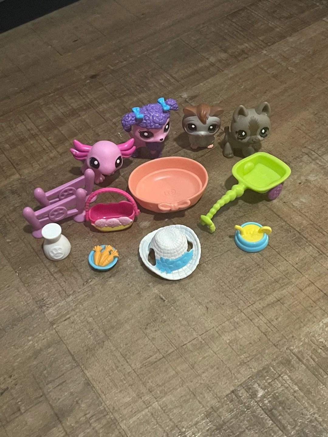 Littlest pet shop LPs lot