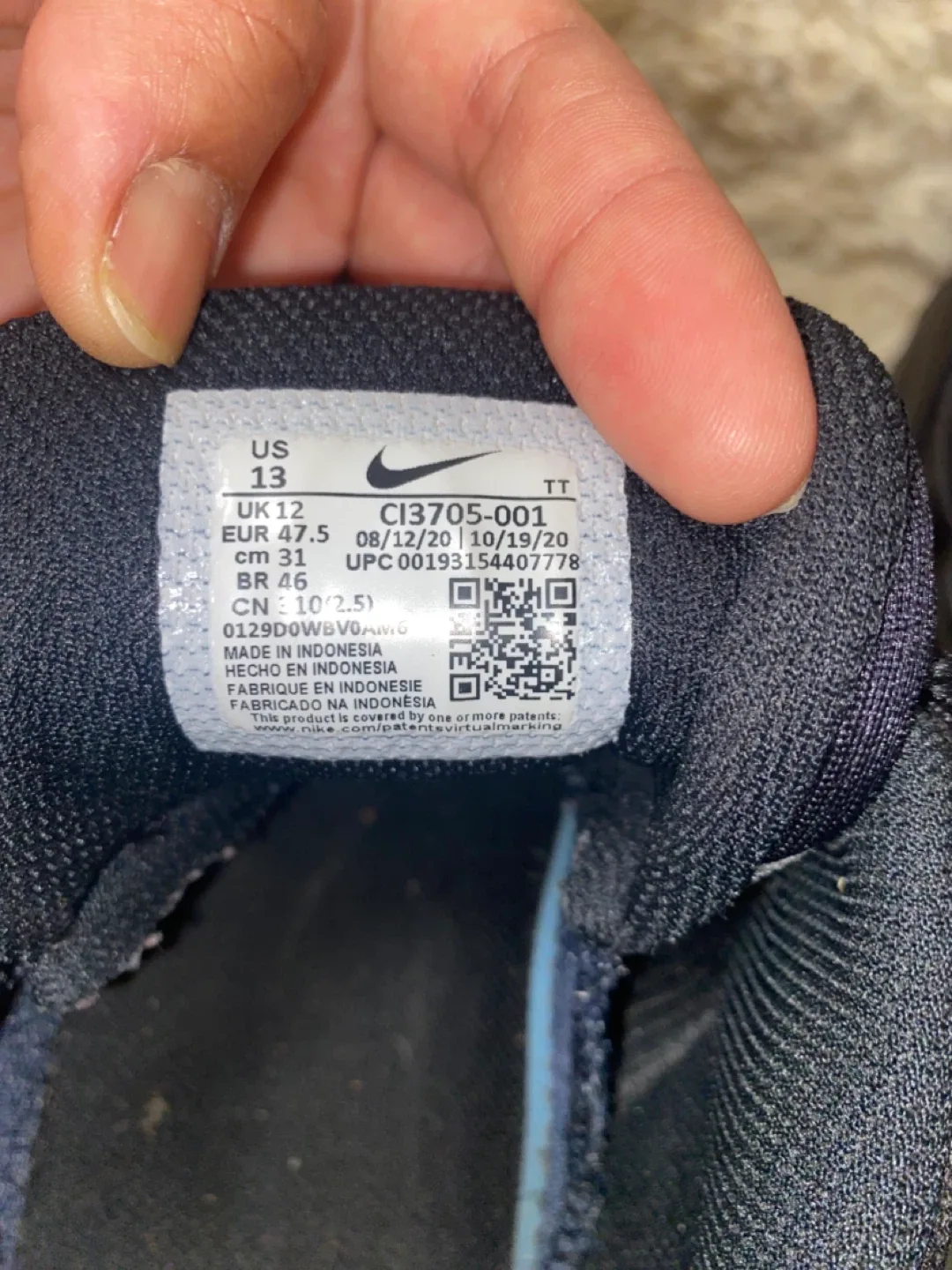 Nike Air Max 95 ESSENTIAL (Size 13) image indicator(6)