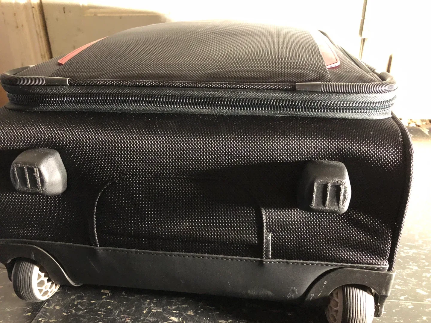 Samsonite Black carry on - Rouge image indicator(7)