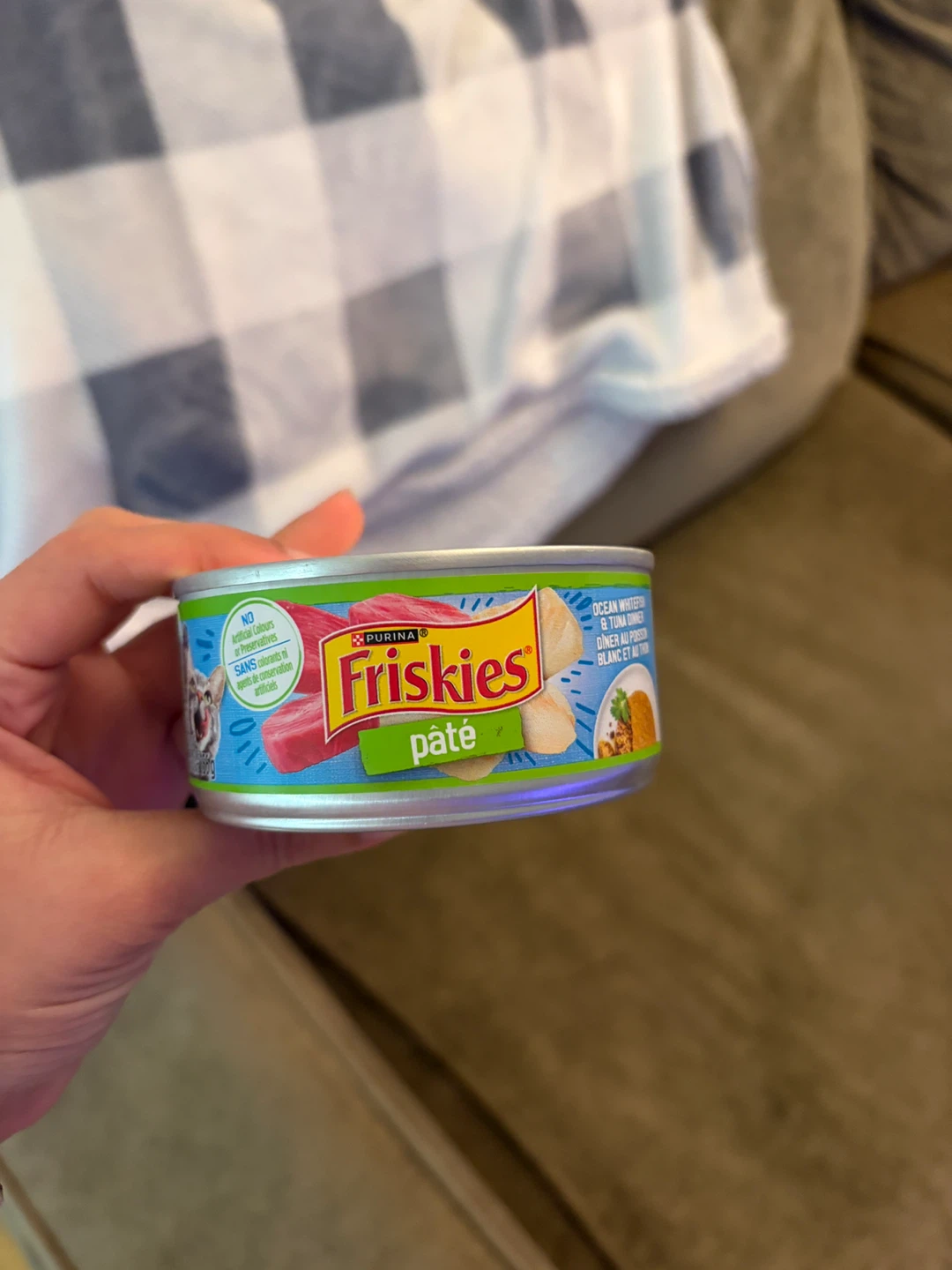 friskies 10 cans