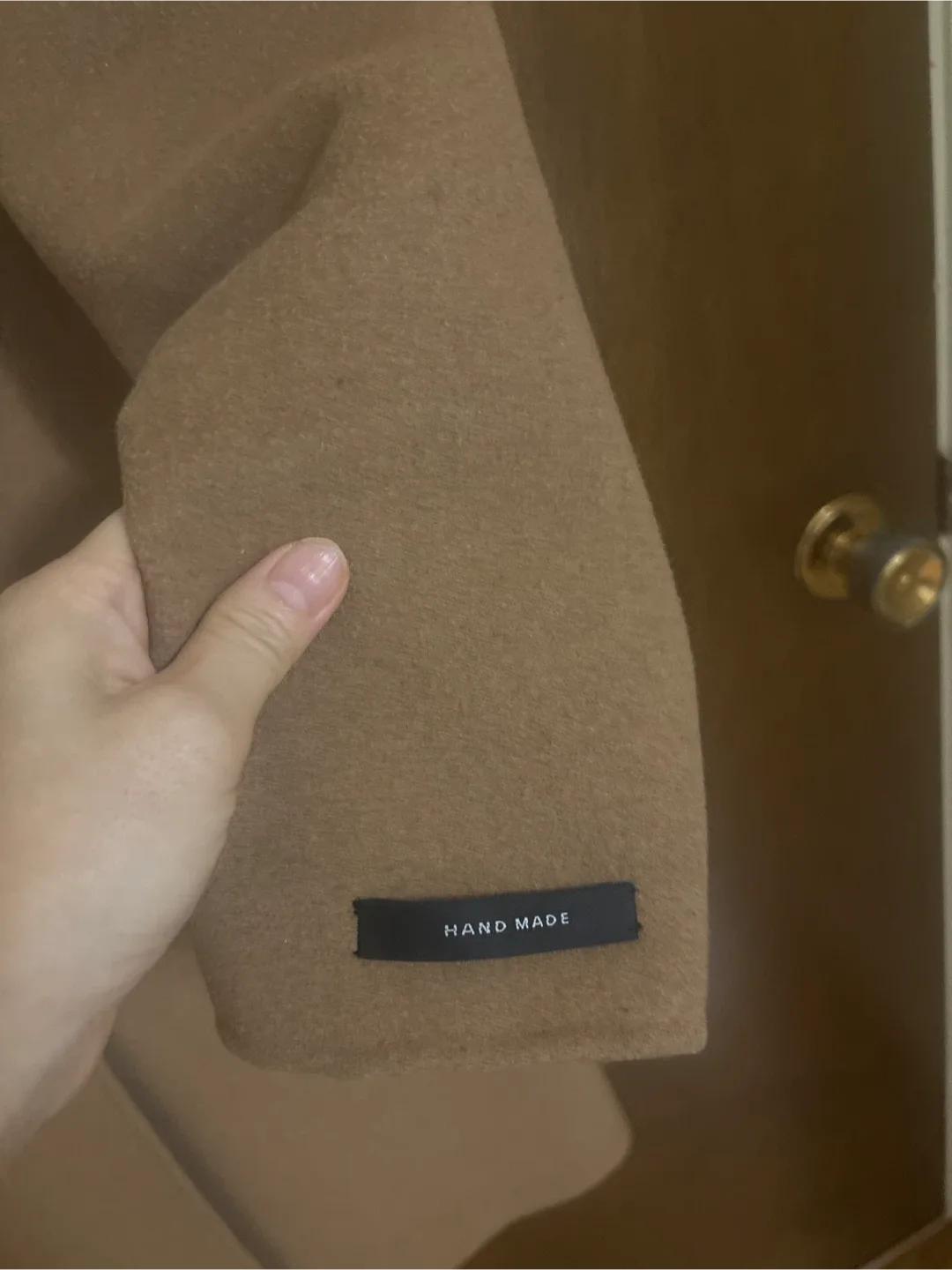 Hand Made Camel Coat image indicator(2)