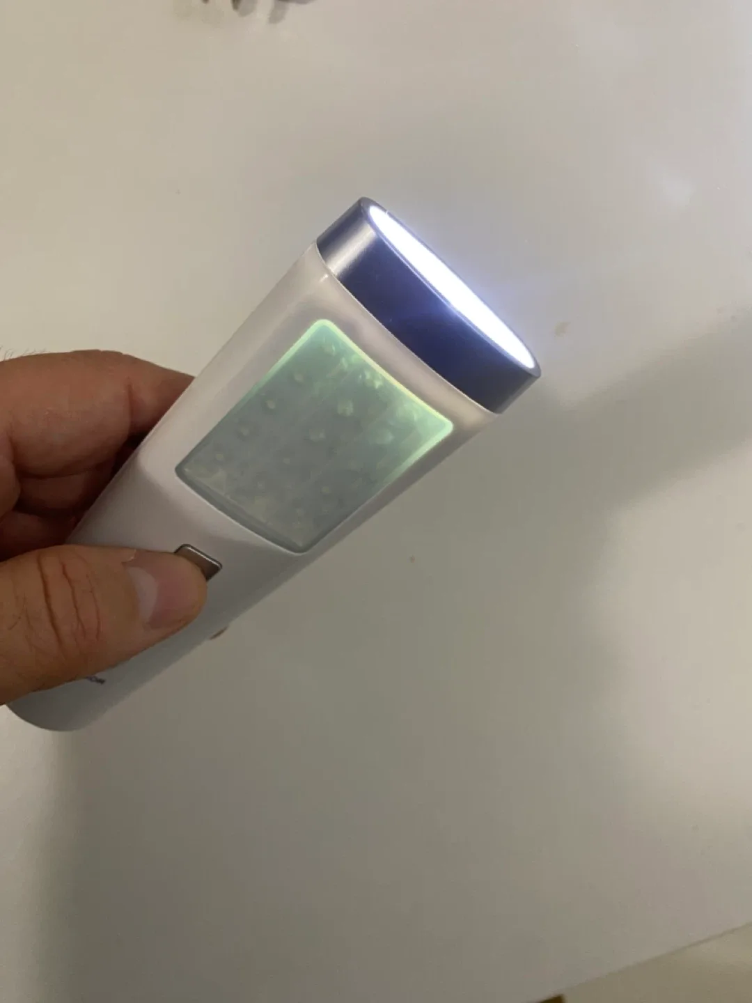 LED Motion Sensor Night Light image indicator(3)