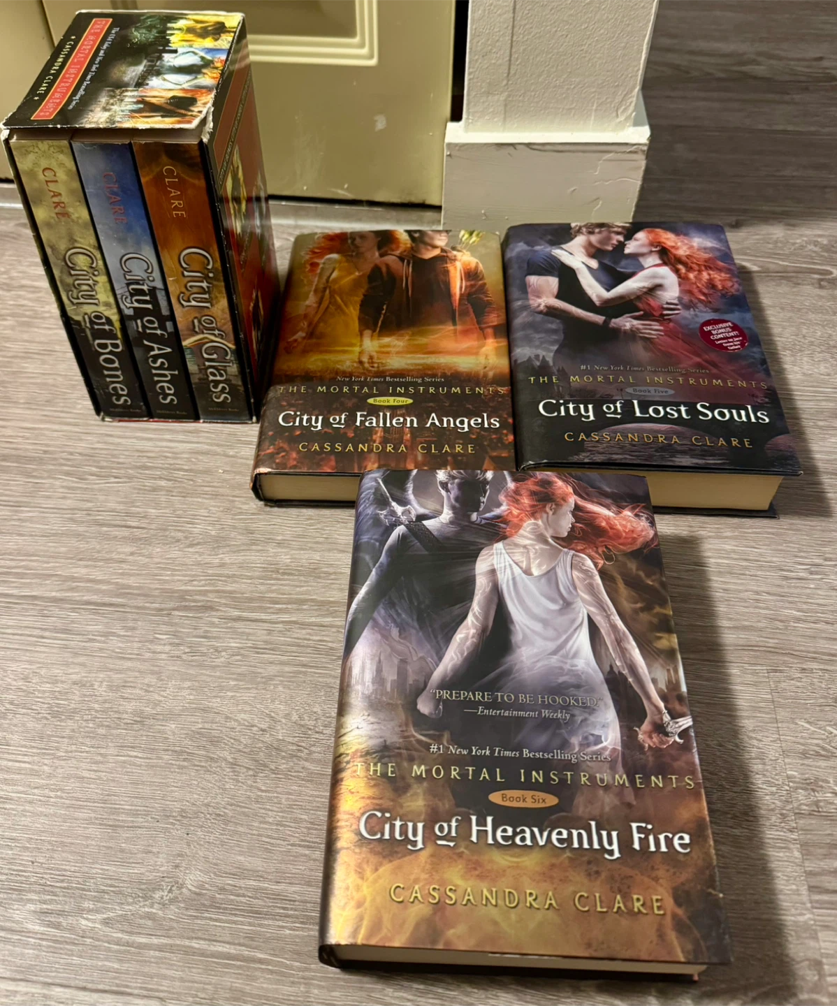 The Mortal Instruments & Infernal Devices Series - photo 2