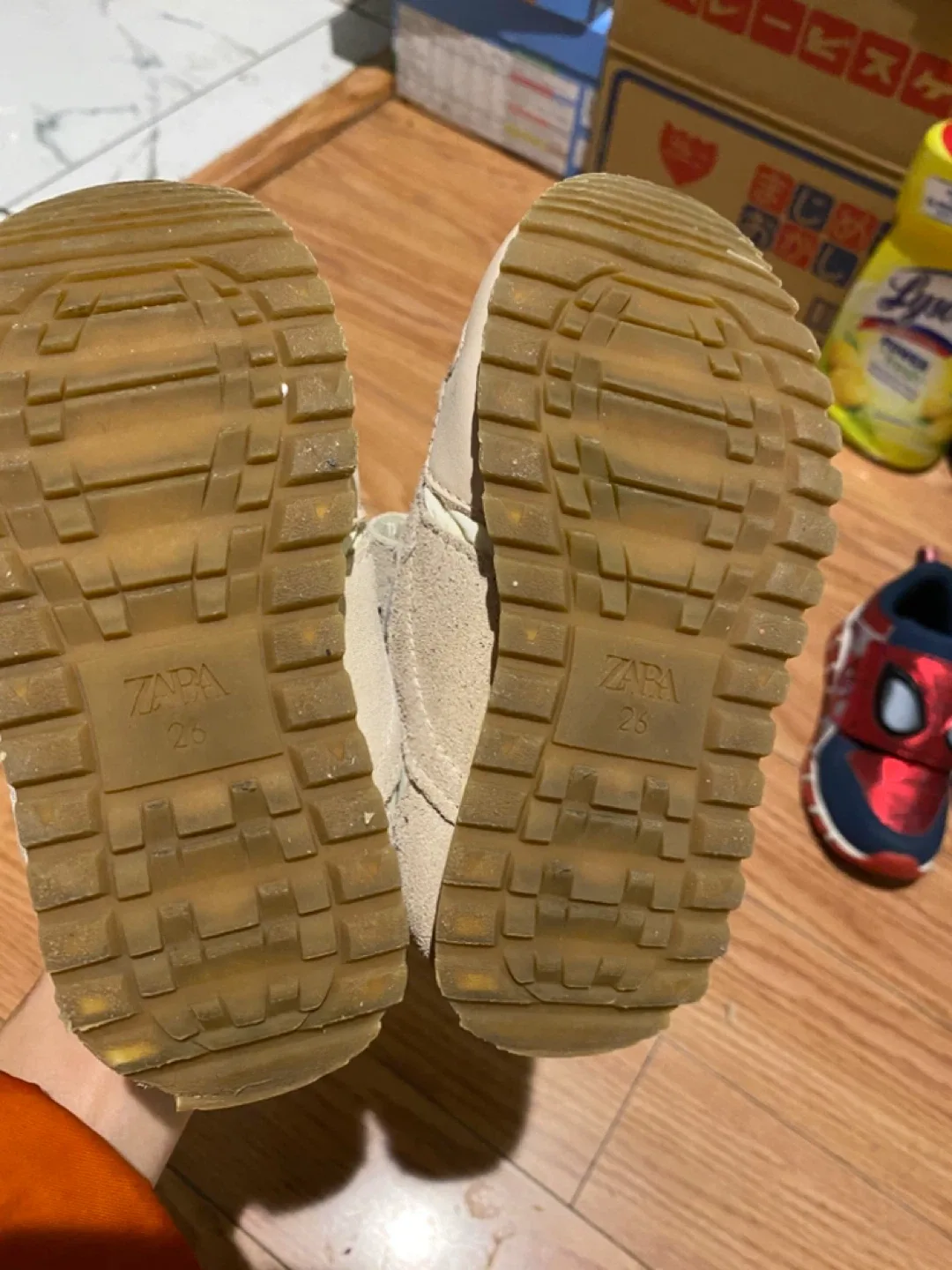 Zara Kids Sneakers Size 26 image indicator(2)