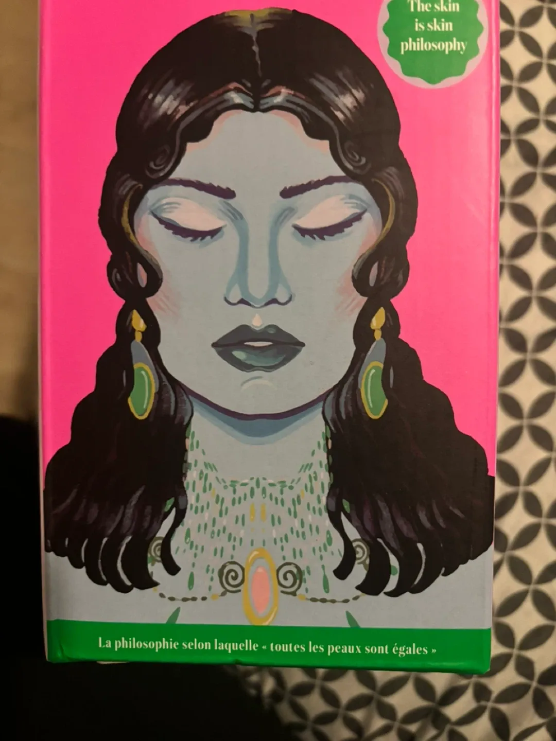 Drunk Elephant Saving Face Kit image indicator(4)