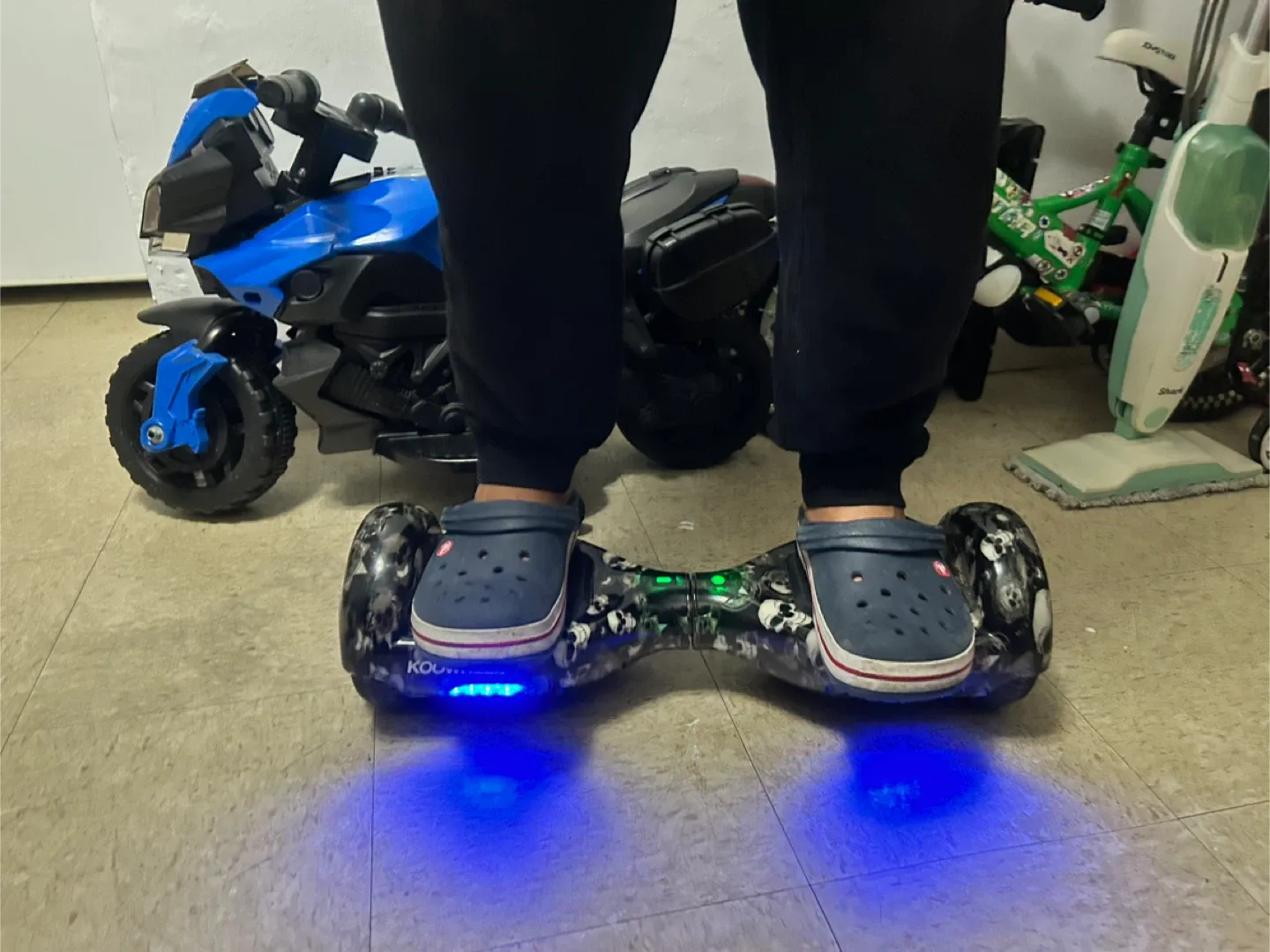 Skull Design Hoverboard image indicator(3)