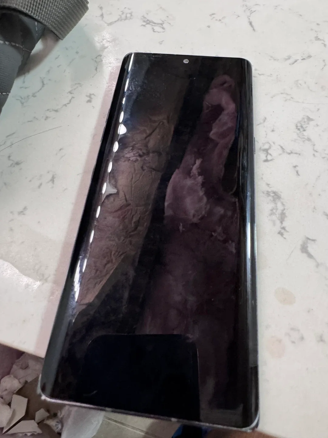 LG Velvet - Black image indicator(4)