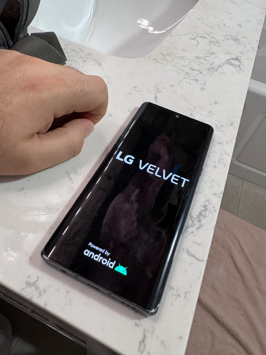 LG Velvet - Black