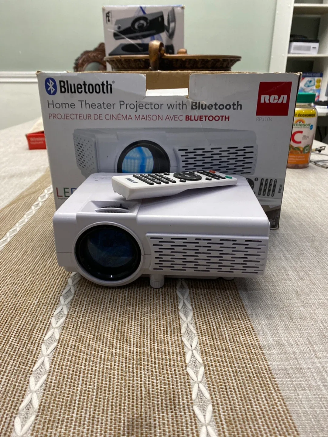 RCA RPJ104 Home Theatre Projector - Bluetooth image indicator(2)