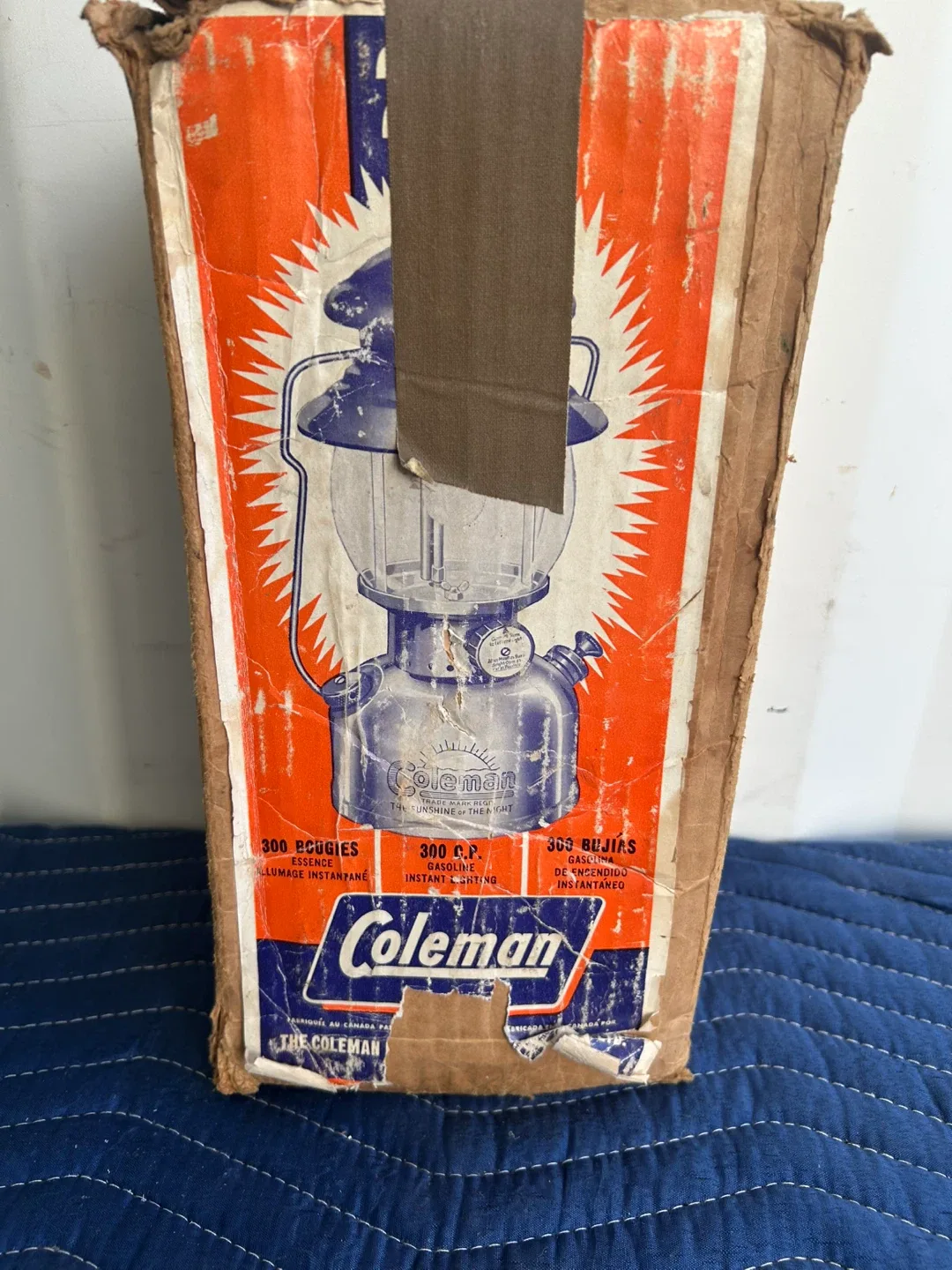 Vintage Coleman Hi-Power Mantle Lantern No. 999