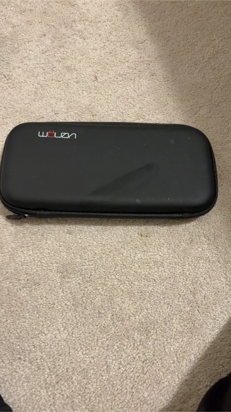 Nintendo Switch with Case & Dock image indicator(2)