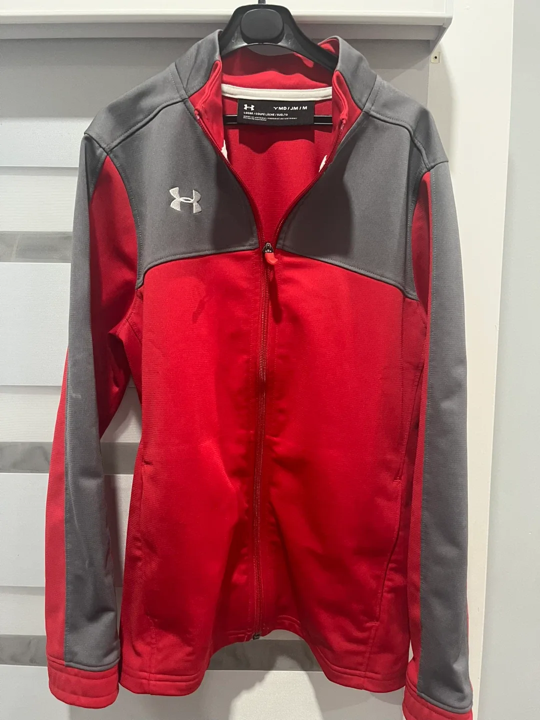 Under Armour Jacket - Red & Grey - Size M image indicator(2)