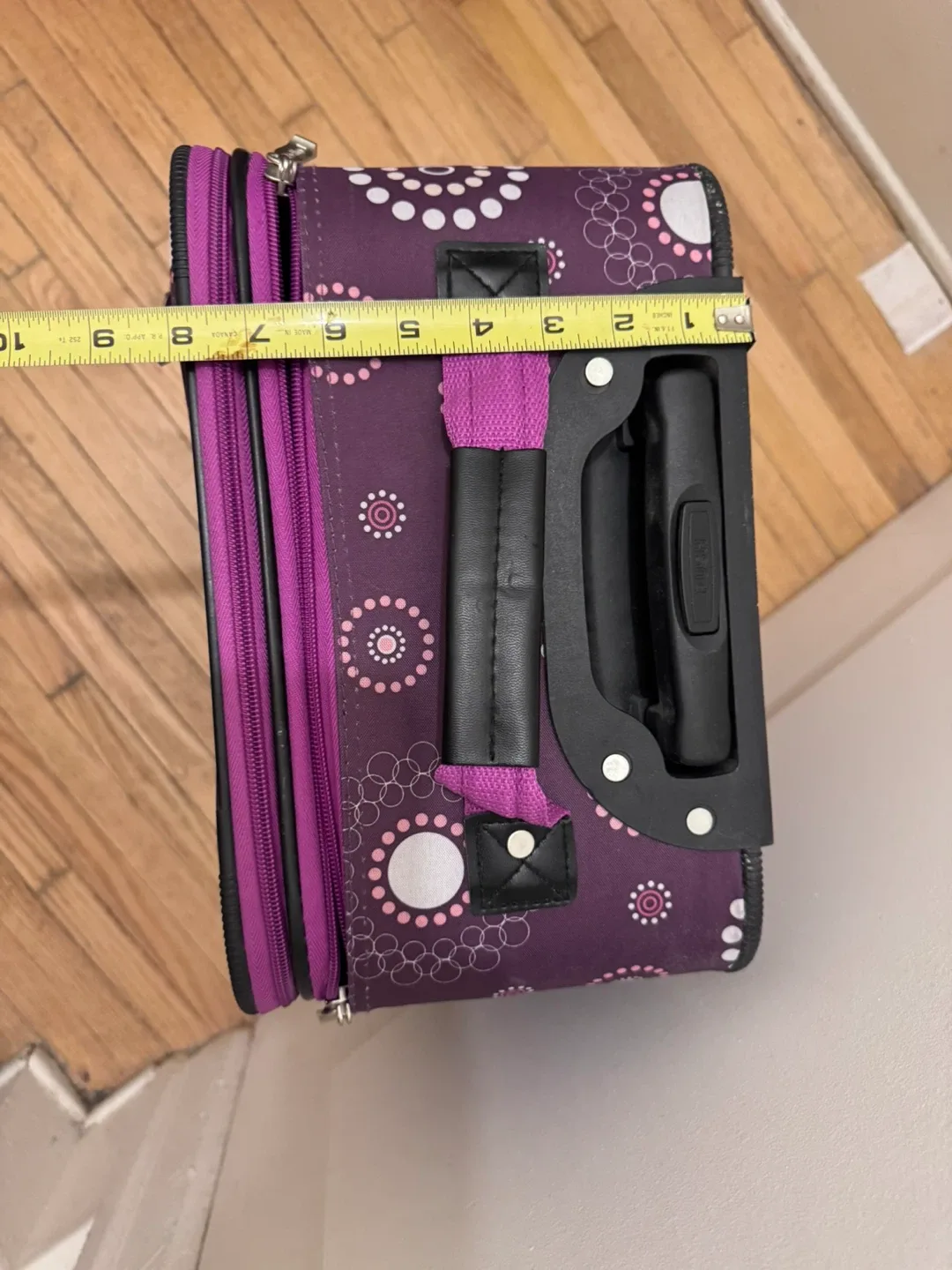 Moving Rockland Purple Carry-On Suitcase light weight 20” image indicator(4)